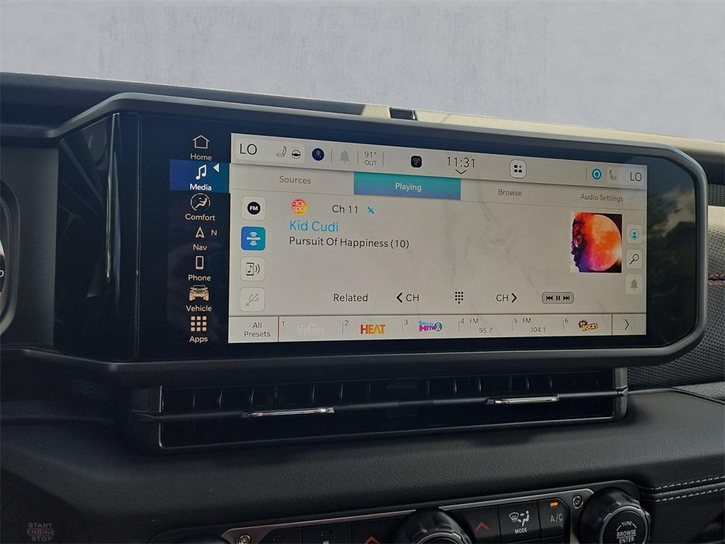 new 2025 Jeep Wrangler car, priced at $50,865