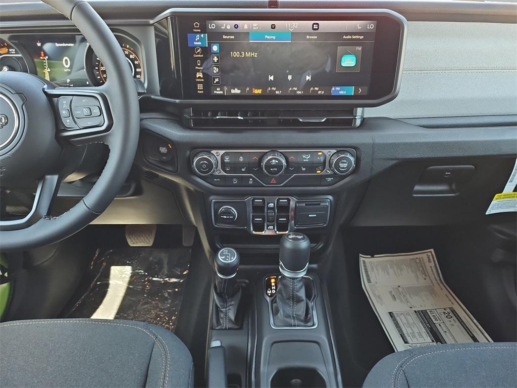 new 2025 Jeep Wrangler car, priced at $47,412