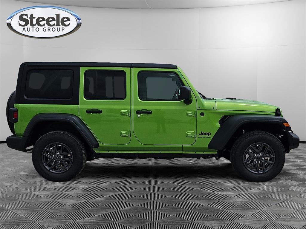 new 2025 Jeep Wrangler car, priced at $39,958