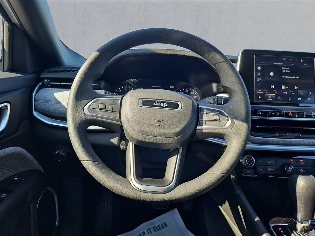 new 2025 Jeep Compass car, priced at $22,449