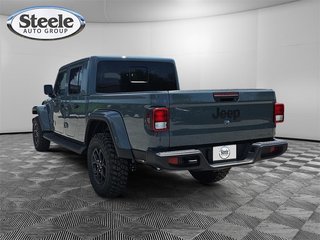 new 2025 Jeep Gladiator car, priced at $41,245