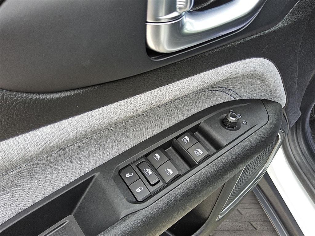 new 2026 Jeep Compass car, priced at $31,362