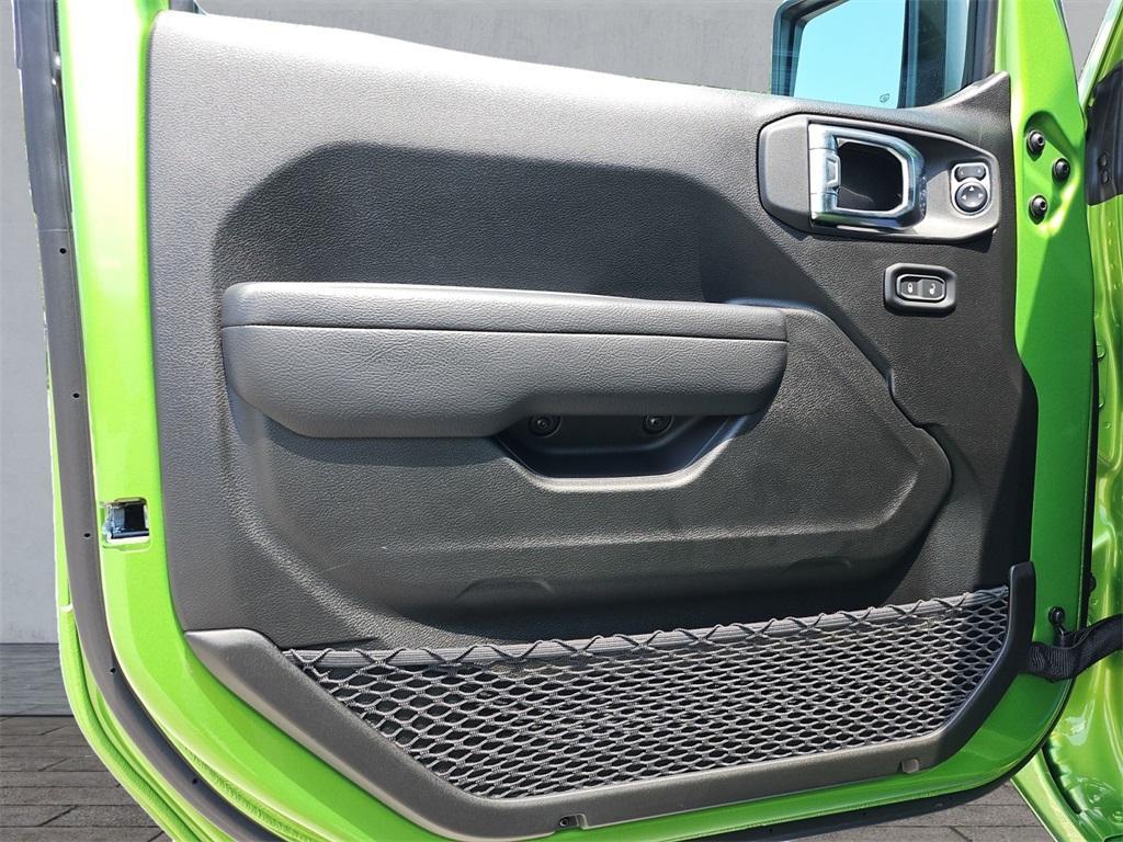 new 2025 Jeep Wrangler car, priced at $44,090