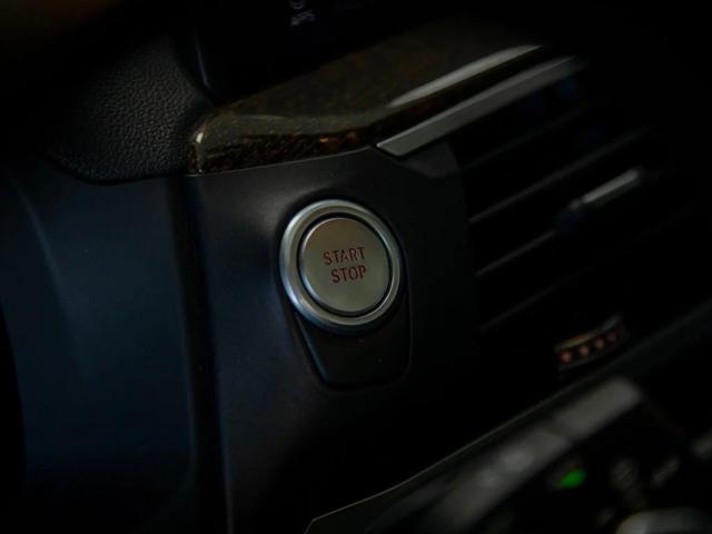 used 2021 BMW X3 PHEV car, priced at $33,997