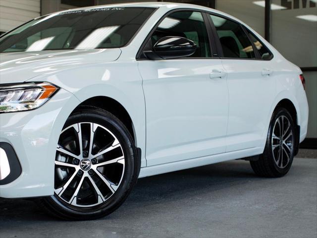 used 2024 Volkswagen Jetta car, priced at $22,197