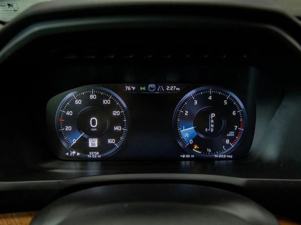 used 2022 Volvo XC90 car, priced at $41,697