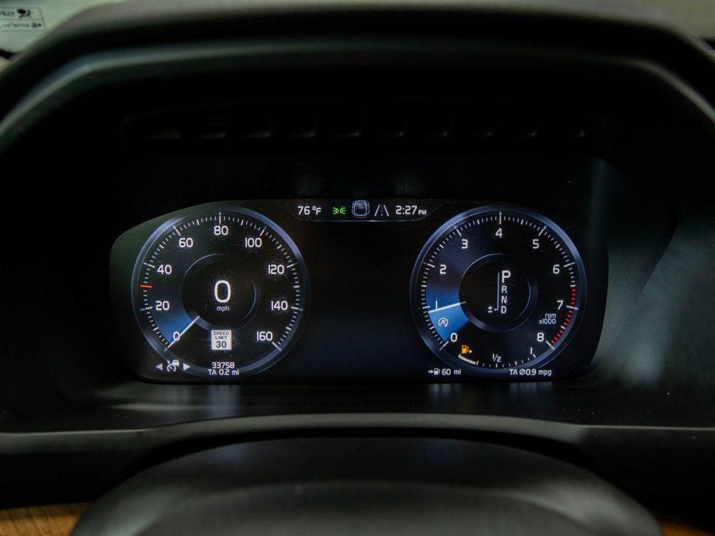 used 2022 Volvo XC90 car, priced at $38,998