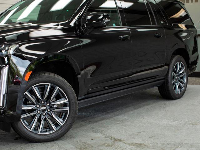 used 2021 Cadillac Escalade ESV car, priced at $76,996