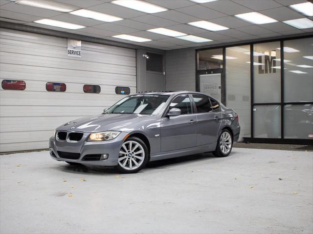 used 2009 BMW 328 car, priced at $9,998