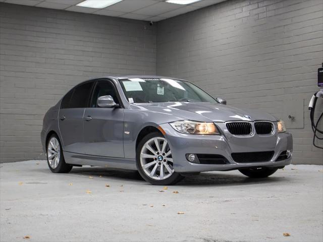 used 2009 BMW 328 car, priced at $9,998