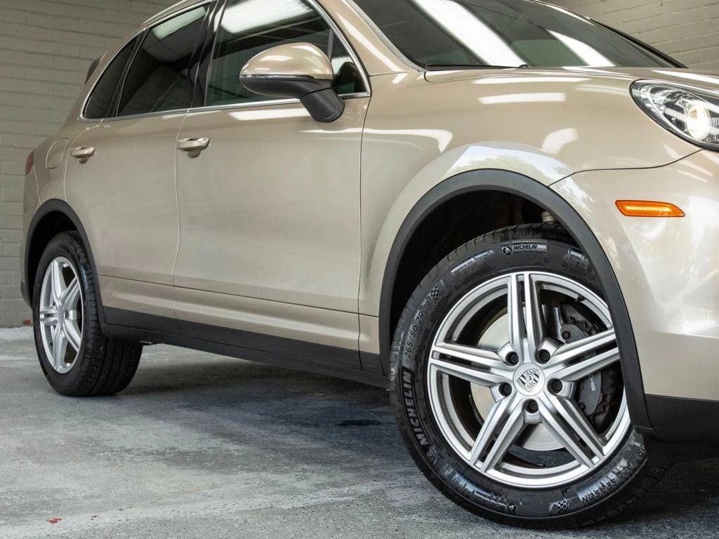 used 2016 Porsche Cayenne car, priced at $23,997
