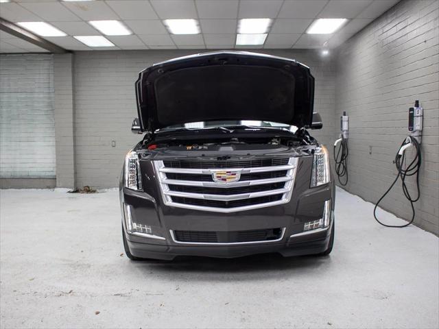 used 2016 Cadillac Escalade ESV car, priced at $28,998