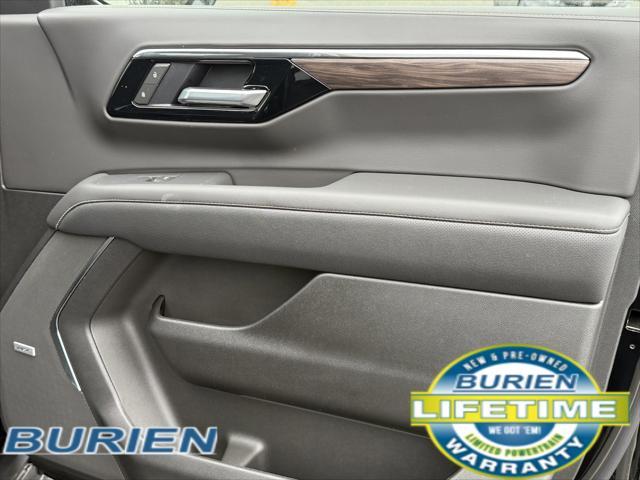 new 2025 Chevrolet Suburban car, priced at $80,487