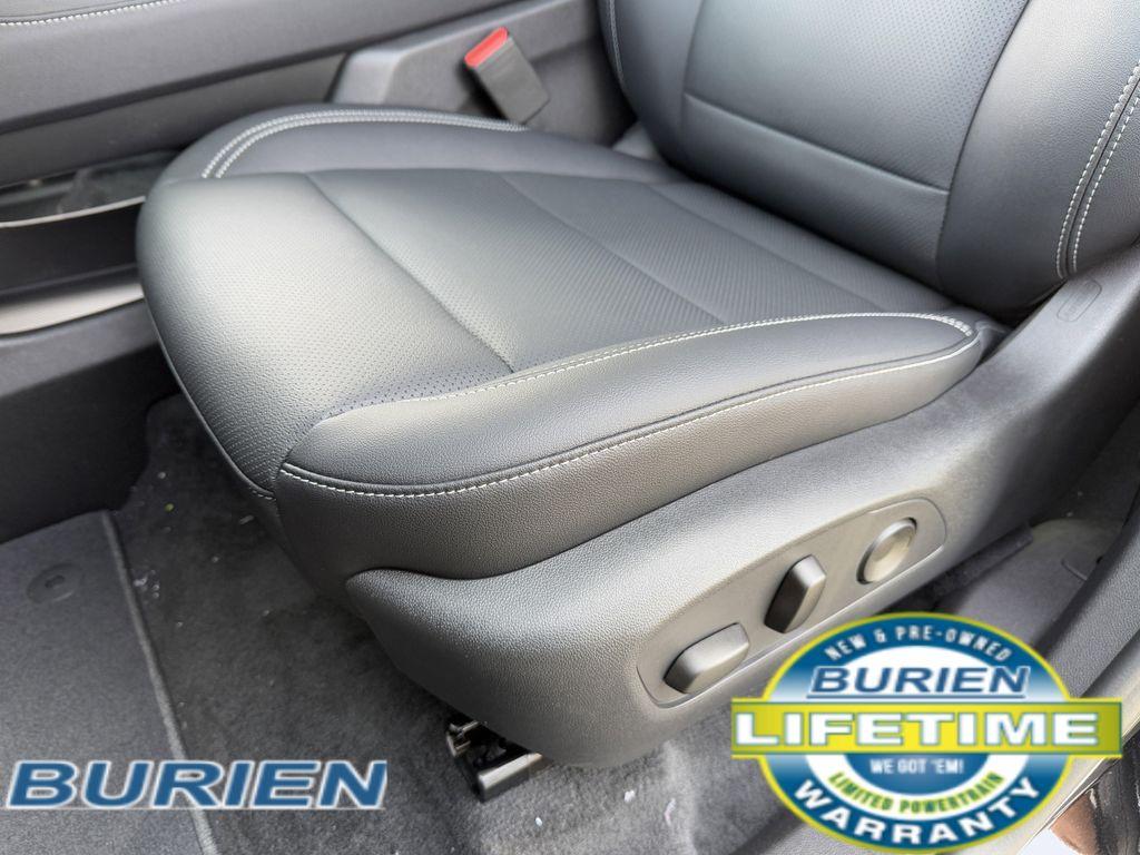 new 2026 Chevrolet Traverse car, priced at $46,980