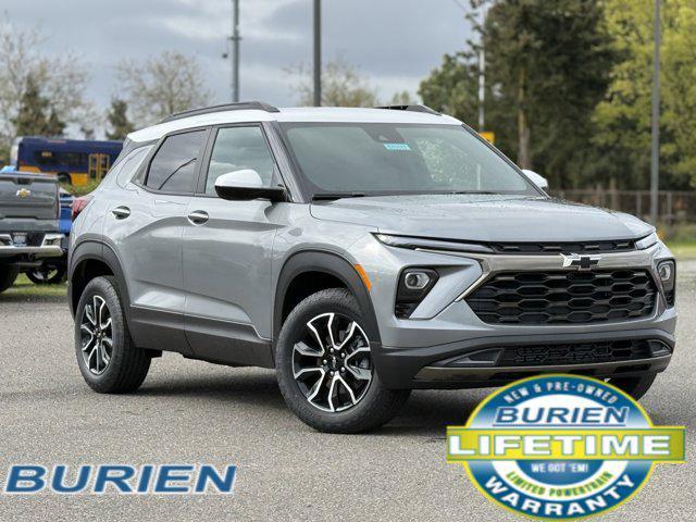 new 2025 Chevrolet TrailBlazer car, priced at $32,180