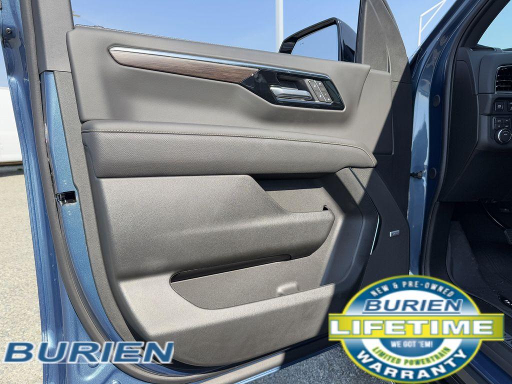 new 2025 Chevrolet Tahoe car, priced at $80,992