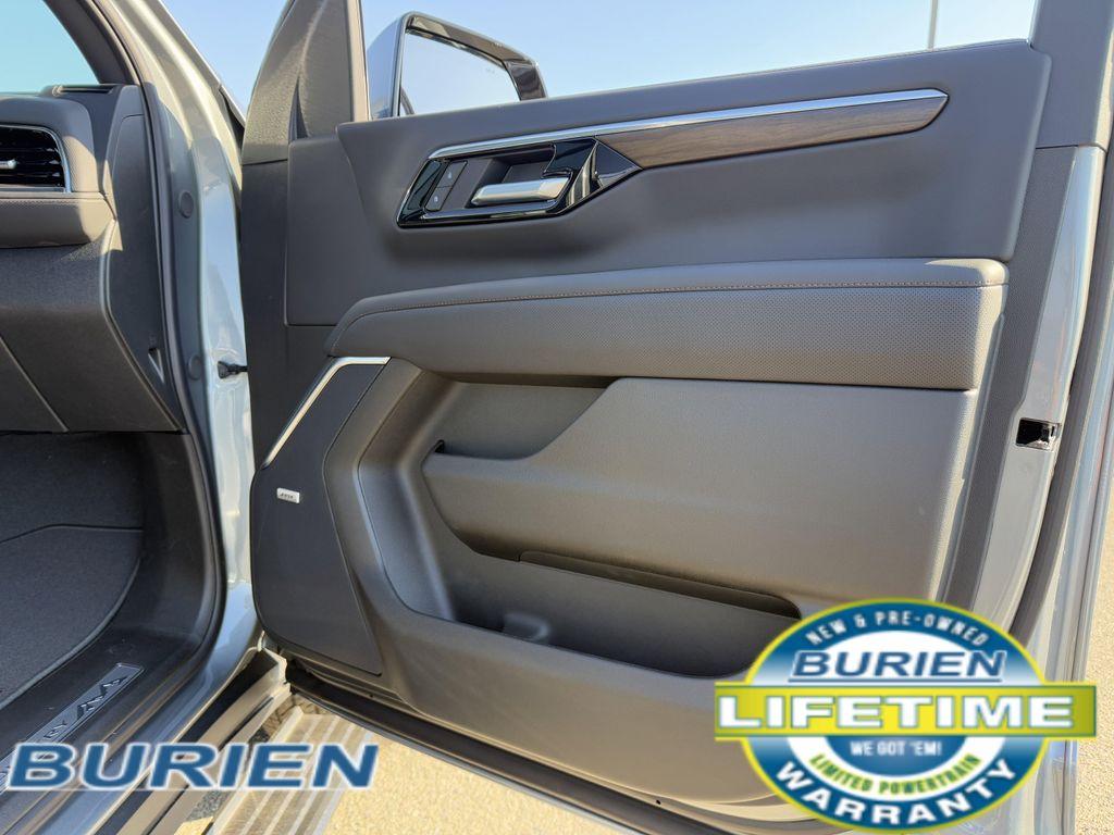 new 2026 Chevrolet Suburban car, priced at $97,720