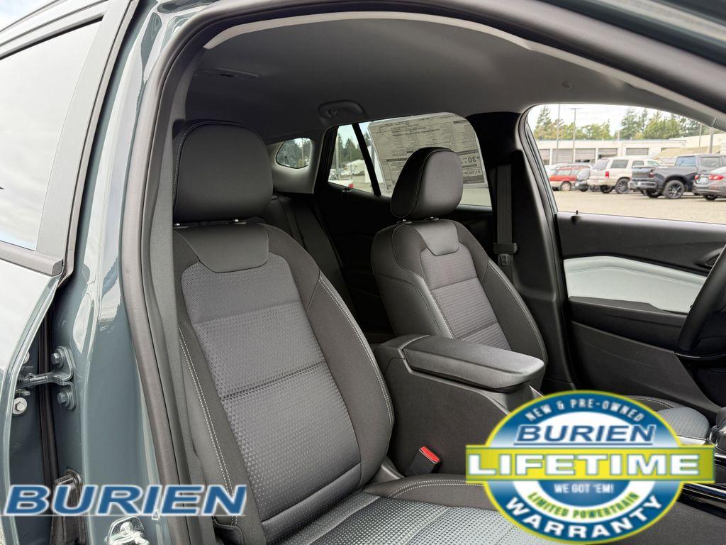 new 2025 Chevrolet Trax car, priced at $24,235