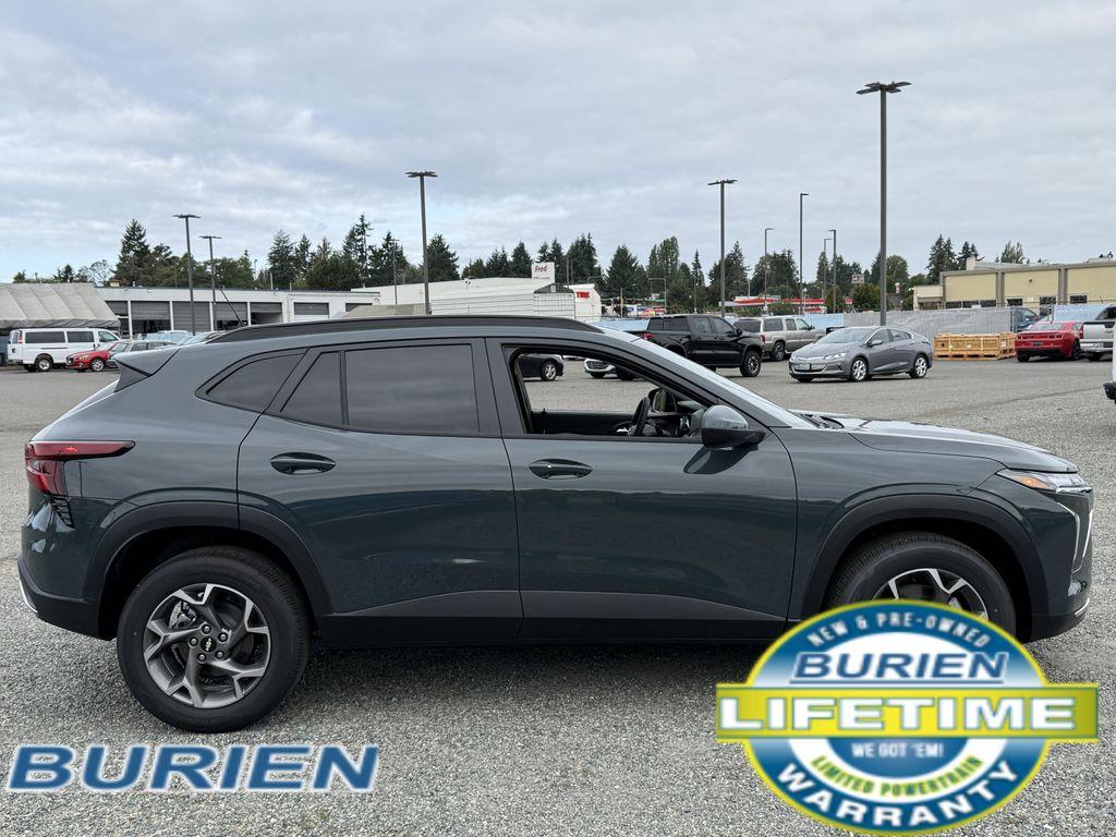 new 2025 Chevrolet Trax car, priced at $24,235