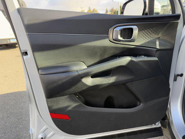 used 2022 Kia Sorento Hybrid car, priced at $21,845