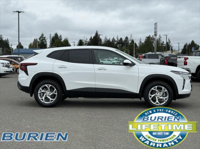 new 2025 Chevrolet Trax car, priced at $23,965