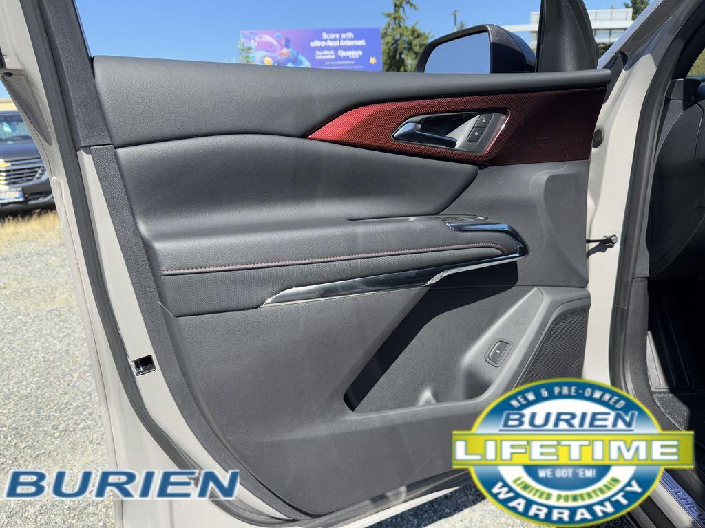 new 2026 Chevrolet Traverse car, priced at $53,359