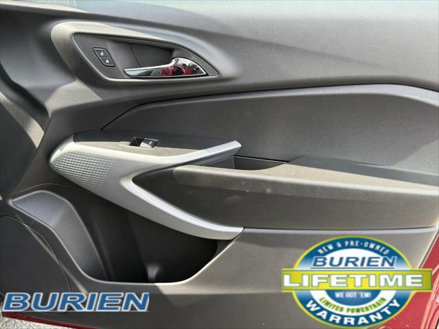 new 2025 Chevrolet Trax car, priced at $22,722