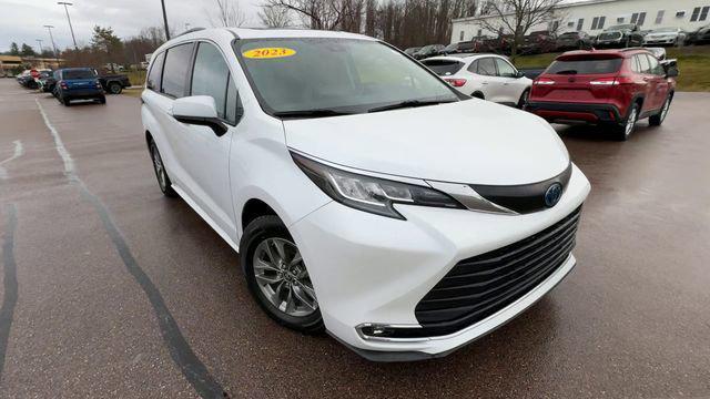 used 2023 Toyota Sienna car, priced at $43,000