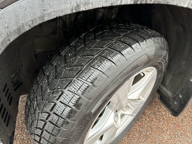 used 2022 Toyota Highlander car, priced at $33,000