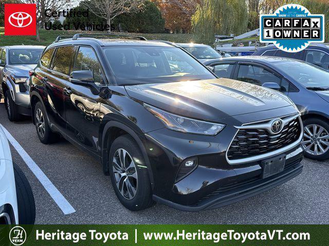 used 2022 Toyota Highlander car, priced at $37,000