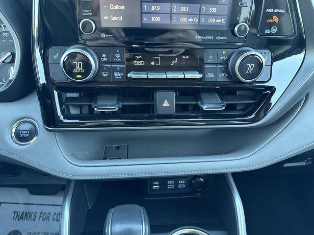 used 2022 Toyota Highlander car, priced at $35,000