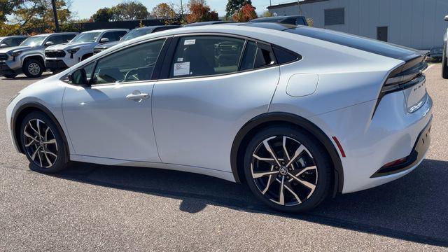 new 2025 Toyota Prius Plug-In Hybrid car, priced at $40,019