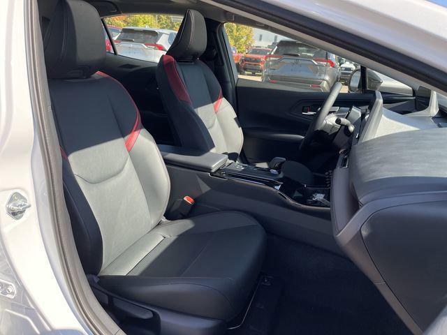 new 2025 Toyota Prius Plug-In Hybrid car, priced at $40,019