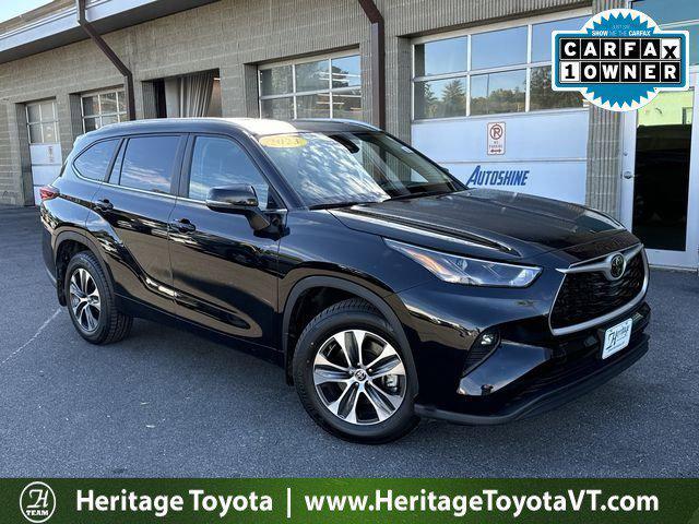 used 2023 Toyota Highlander car, priced at $40,000