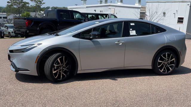 new 2025 Toyota Prius Plug-In Hybrid car, priced at $44,543