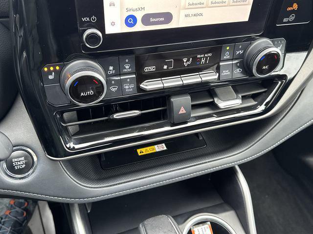 used 2023 Toyota Highlander car, priced at $36,500