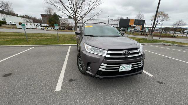 used 2019 Toyota Highlander car, priced at $26,500