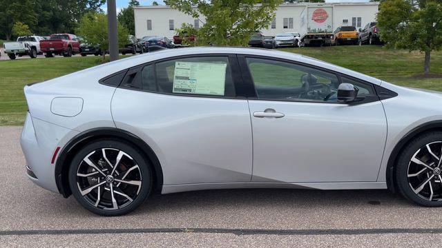 new 2025 Toyota Prius Plug-In Hybrid car, priced at $44,293