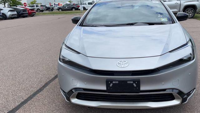 new 2025 Toyota Prius Plug-In Hybrid car, priced at $44,293