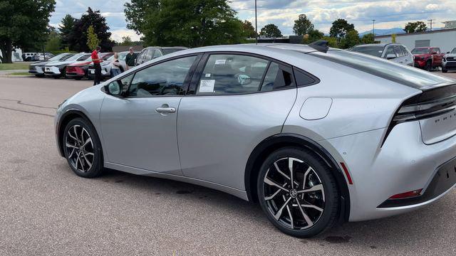 new 2025 Toyota Prius Plug-In Hybrid car, priced at $44,293