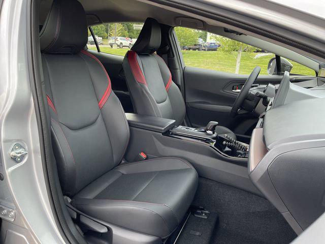 new 2025 Toyota Prius Plug-In Hybrid car, priced at $44,293