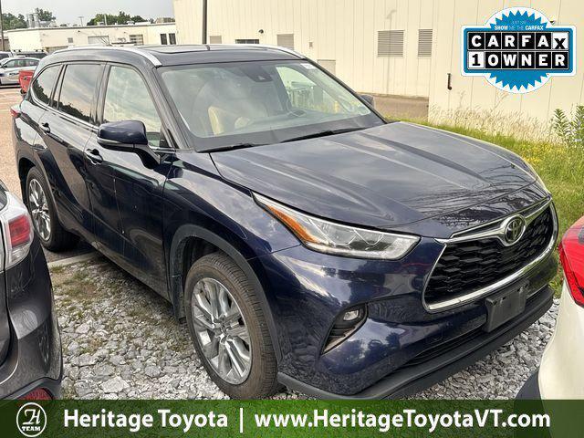 used 2020 Toyota Highlander car, priced at $29,500