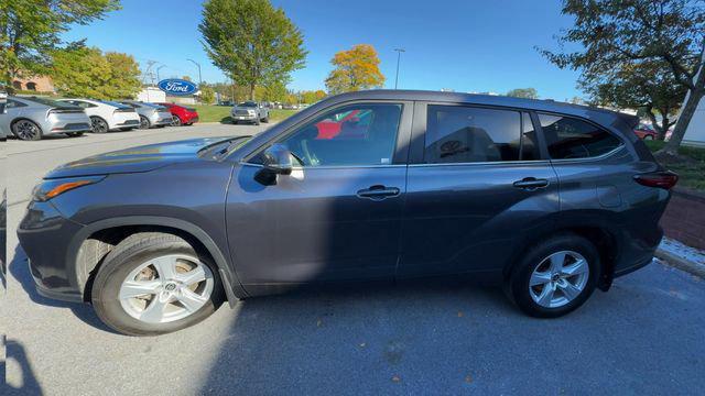 used 2023 Toyota Highlander car, priced at $38,000