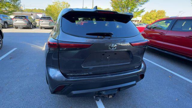 used 2023 Toyota Highlander car, priced at $38,000