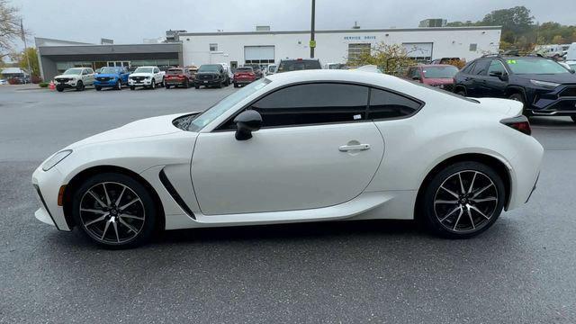 used 2022 Toyota GR86 car, priced at $24,500
