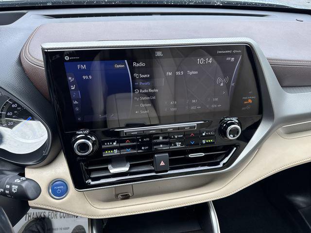 used 2021 Toyota Highlander Hybrid car, priced at $37,000