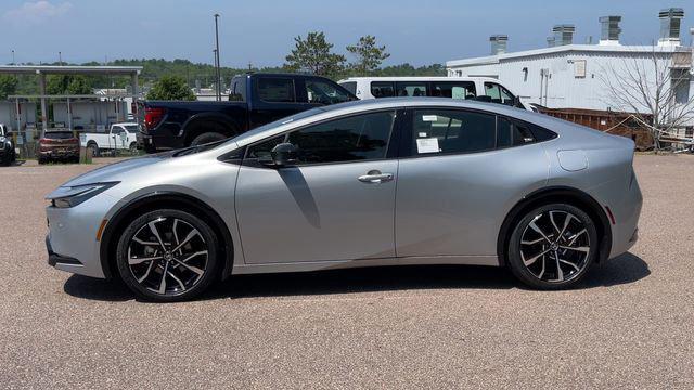 new 2025 Toyota Prius Plug-In Hybrid car, priced at $40,588