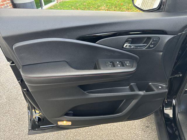 used 2024 Honda Ridgeline car, priced at $41,000