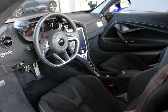 new 2024 McLaren 750S car, priced at $414,890