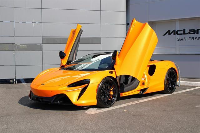 used 2025 McLaren Artura car, priced at $325,991